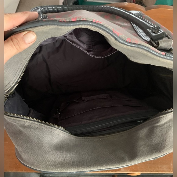 TNA bag - Picture 3 of 3